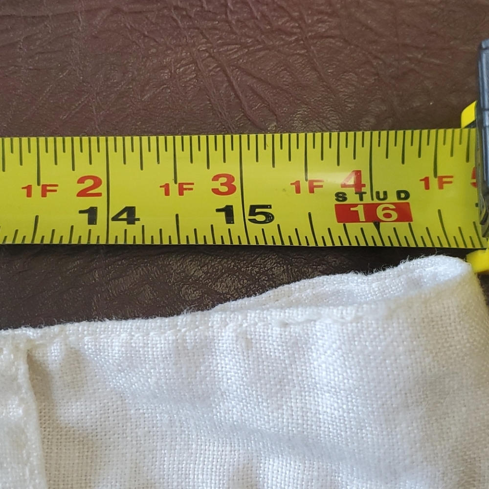 Linen shorts - Picture 9 of 11